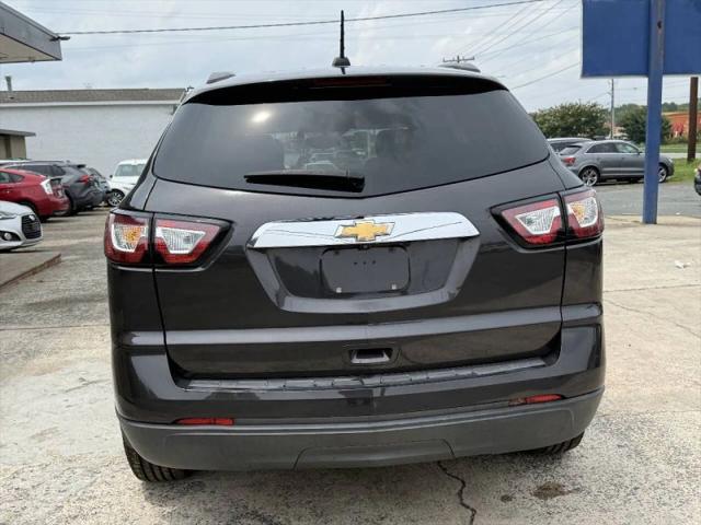 2017 Chevrolet Traverse LS