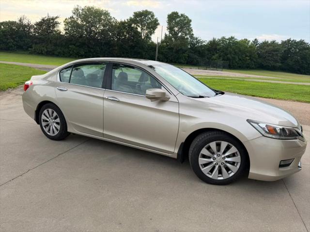 2014 Honda Accord EX-L for sale in Topeka, KS