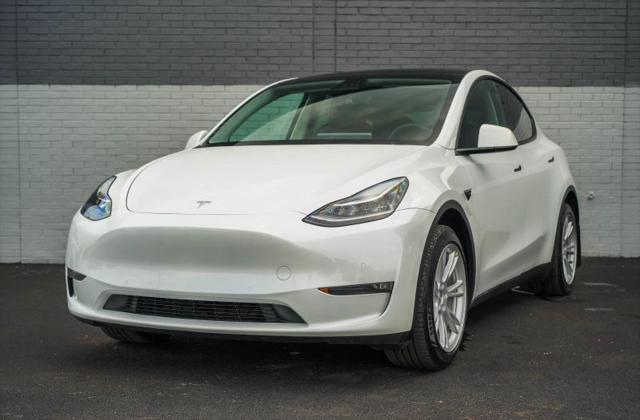 2022 Tesla Model Y Long Range Dual Motor All-Wheel Drive for sale in Barrington, IL