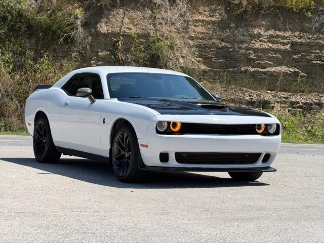 2017 Dodge Challenger SXT for sale in Woodbury, TN