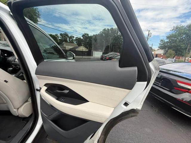 2019 Jaguar E-PACE SE