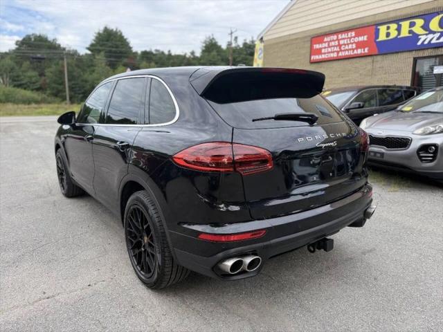 2016 Porsche Cayenne S