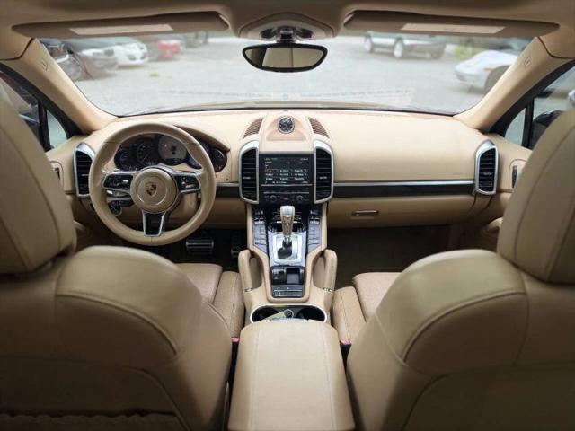 2016 Porsche Cayenne S