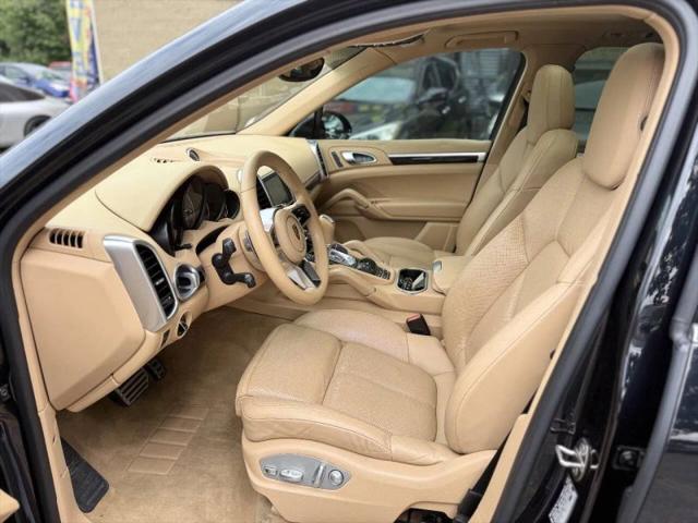 2016 Porsche Cayenne S