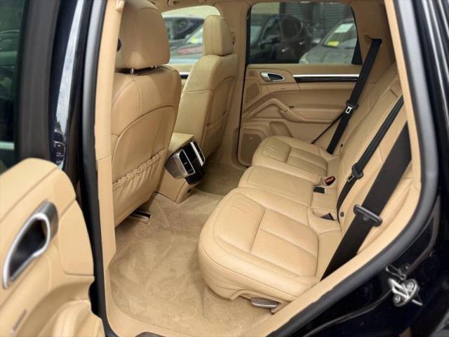 2016 Porsche Cayenne S