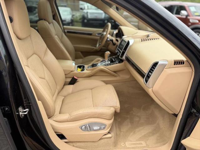 2016 Porsche Cayenne S