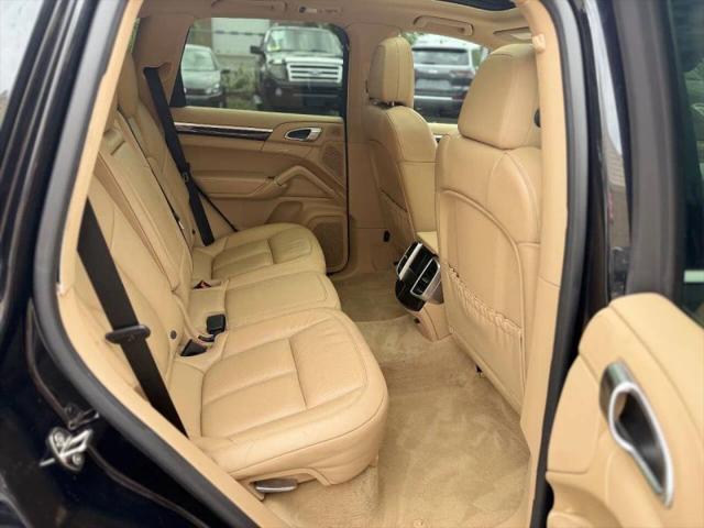 2016 Porsche Cayenne S