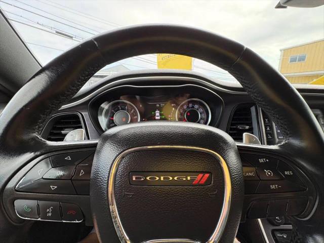 2015 Dodge Challenger SXT