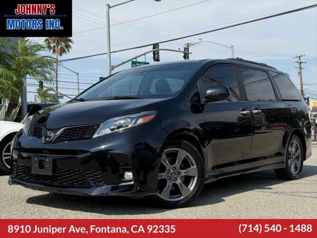 2019 Toyota Sienna SE 8 Passenger for sale in Fontana, CA