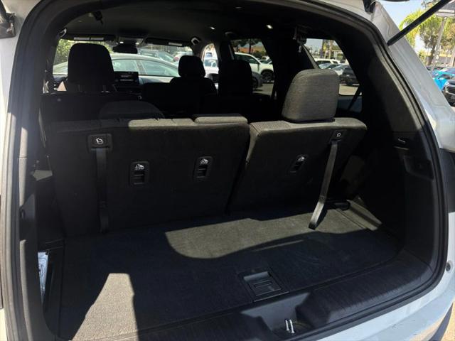 2023 Honda Pilot 2WD Sport