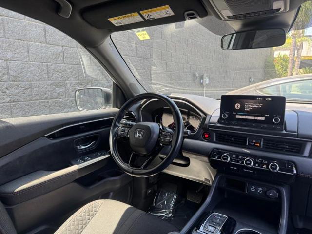 2023 Honda Pilot 2WD Sport
