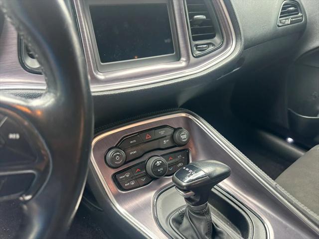 2018 Dodge Challenger SXT