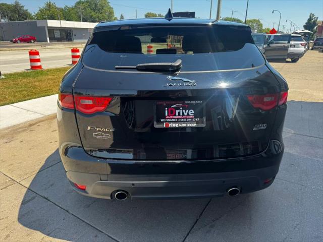 2017 Jaguar F-PACE 35t Prestige