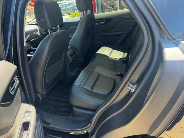 2017 Jaguar F-PACE 35t Prestige