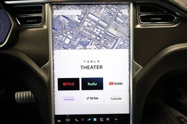 2015 Tesla Model S P85D