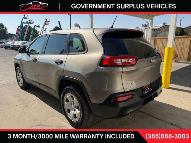 2017 Jeep Cherokee Sport
