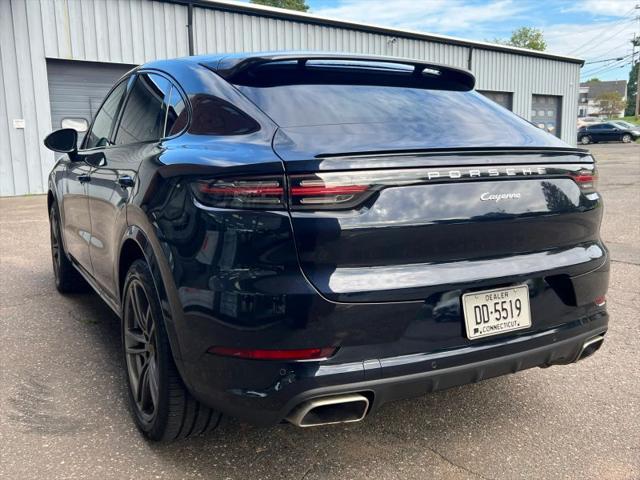 2021 Porsche Cayenne Base
