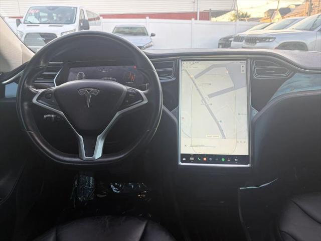 2015 Tesla Model S 70D