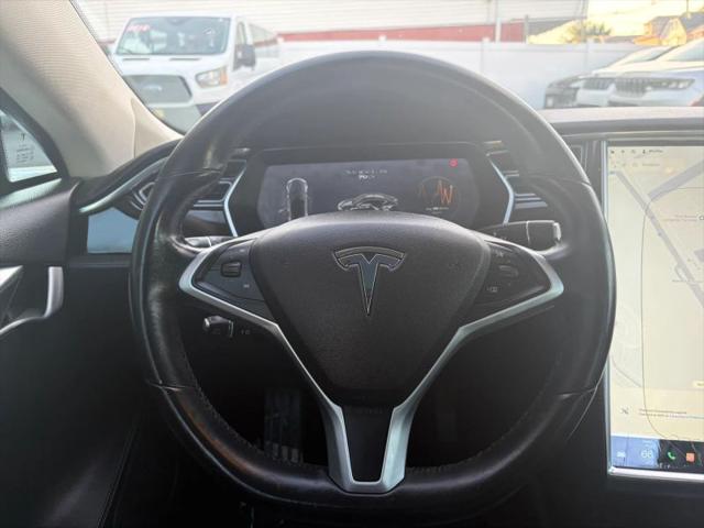 2015 Tesla Model S 70D