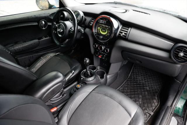2015 MINI Hardtop Cooper