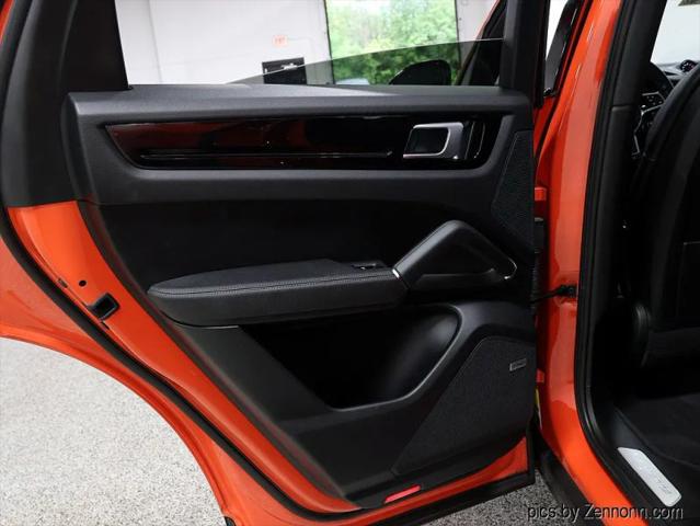 2020 Porsche Cayenne Base