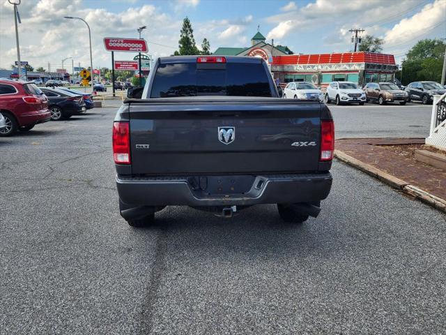 2018 Ram 1500 SLT Quad Cab 4x4 6'4" Box