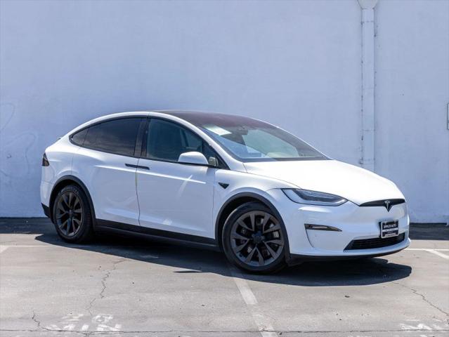 2023 Tesla Model X Base