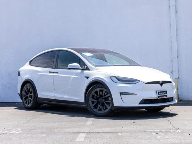 2023 Tesla Model X Base