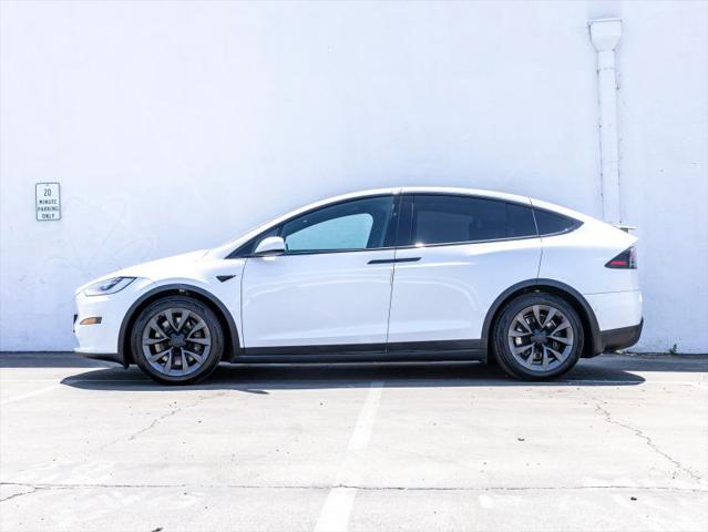 2023 Tesla Model X Base