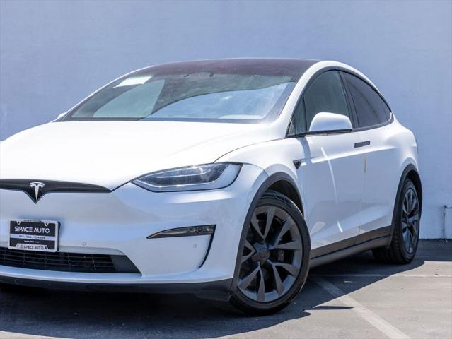 2023 Tesla Model X Base