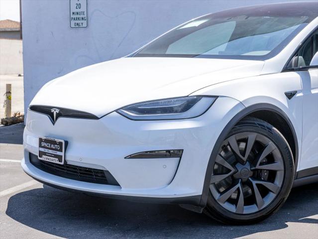 2023 Tesla Model X Base