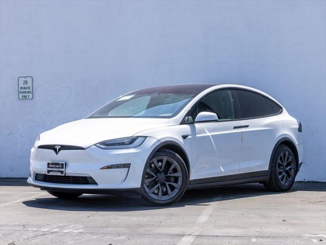 2023 Tesla Model X Base