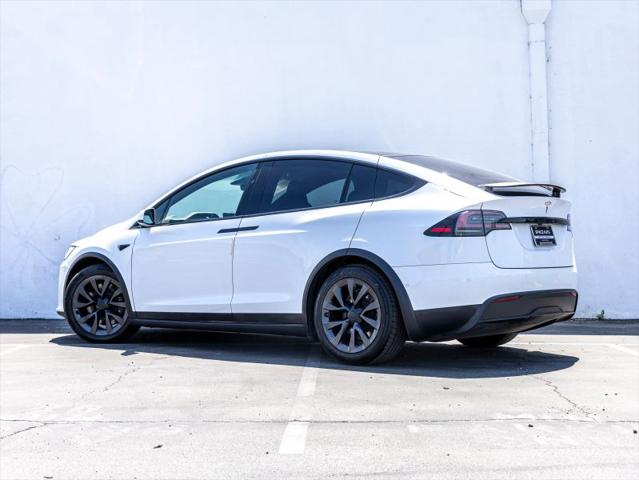 2023 Tesla Model X Base