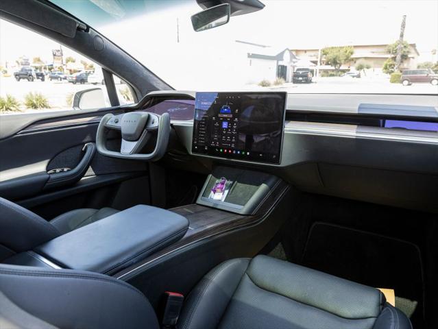 2023 Tesla Model X Base