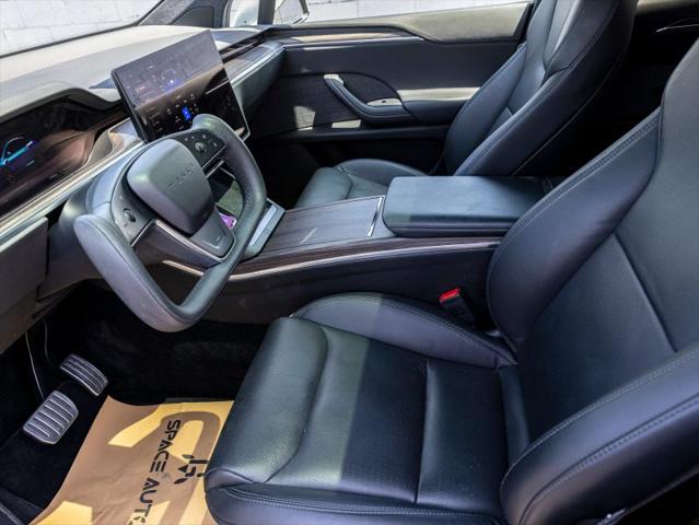 2023 Tesla Model X Base