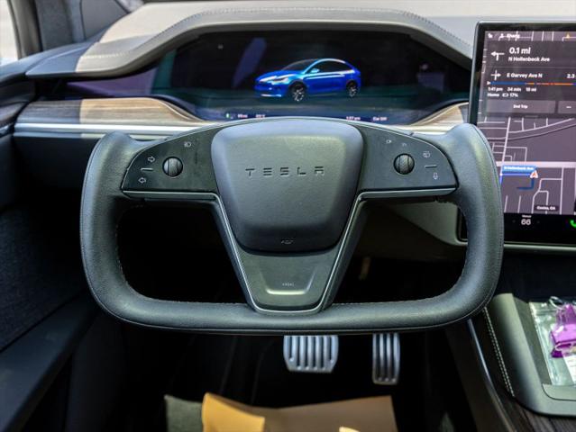 2023 Tesla Model X Base