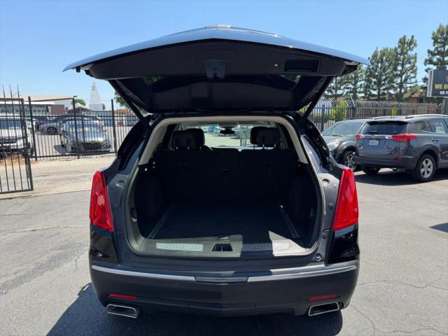 2017 Cadillac XT5 Premium Luxury
