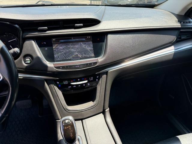 2017 Cadillac XT5 Premium Luxury