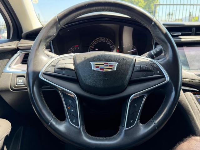 2017 Cadillac XT5 Premium Luxury