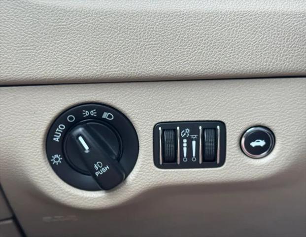 2014 Chrysler 300 300C