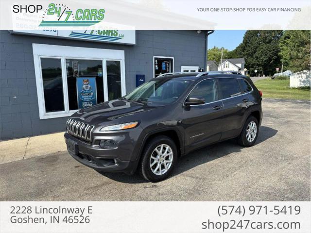 2016 Jeep Cherokee Latitude for sale in Larwill, IN