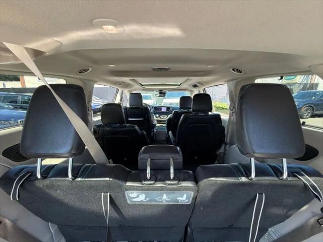 2021 Chrysler Pacifica Touring L AWD