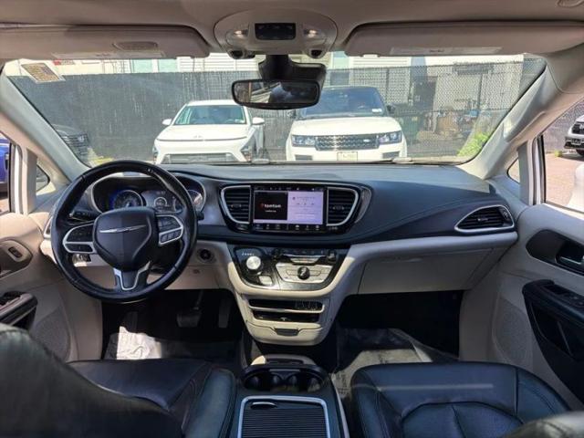 2021 Chrysler Pacifica Touring L AWD