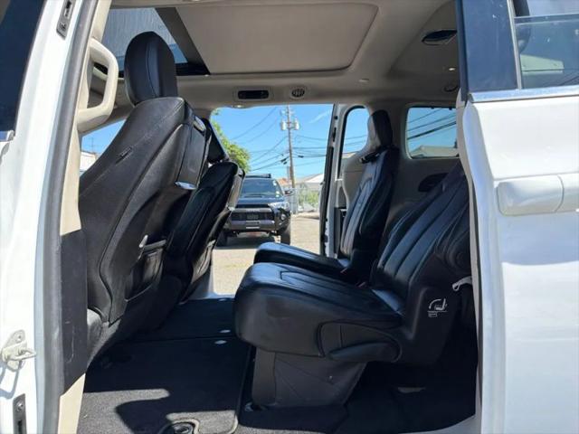 2021 Chrysler Pacifica Touring L AWD
