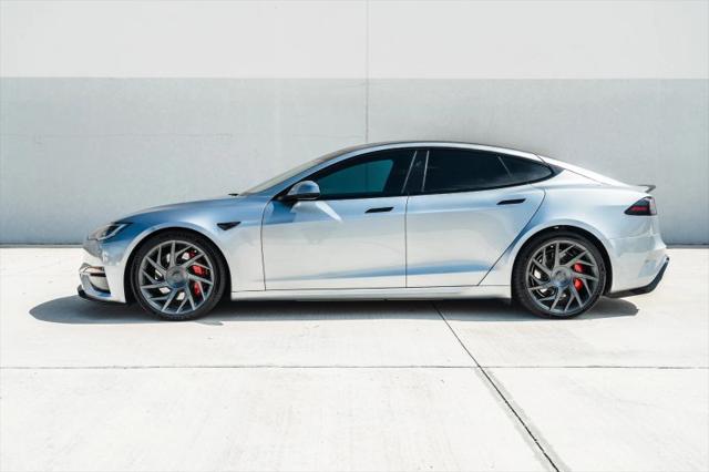 2026 Tesla Model S Plaid