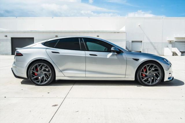 2026 Tesla Model S Plaid