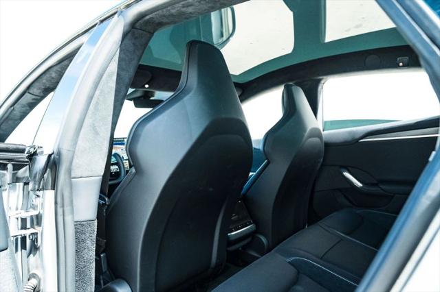 2026 Tesla Model S Plaid