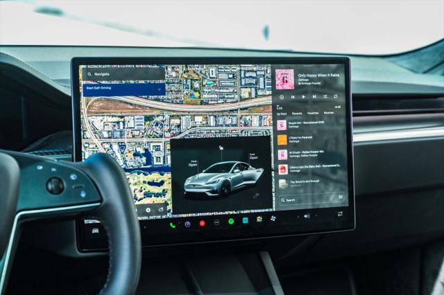 2026 Tesla Model S Plaid