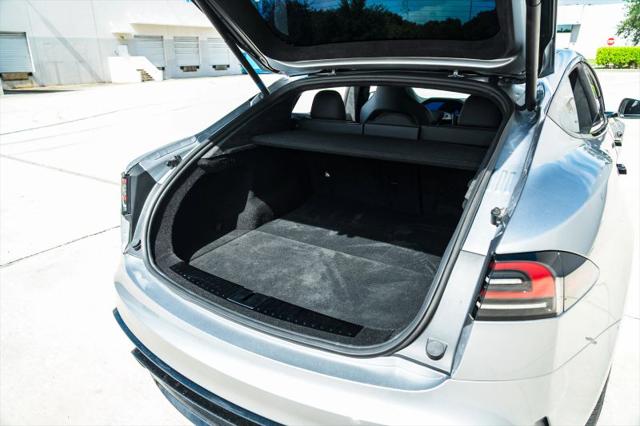 2026 Tesla Model S Plaid