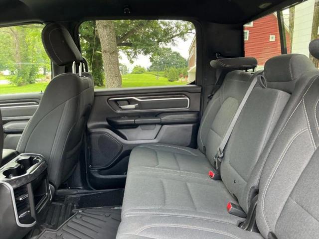 2022 Ram 1500 Big Horn Crew Cab 4x4 5'7" Box